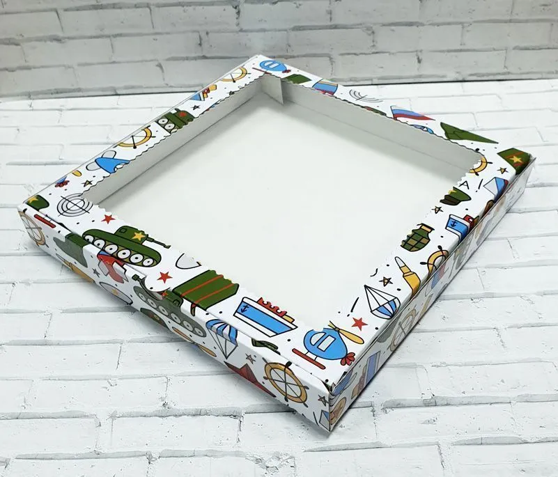 Коробка 23 февраля 20х20х3 см Микрогофрокартон