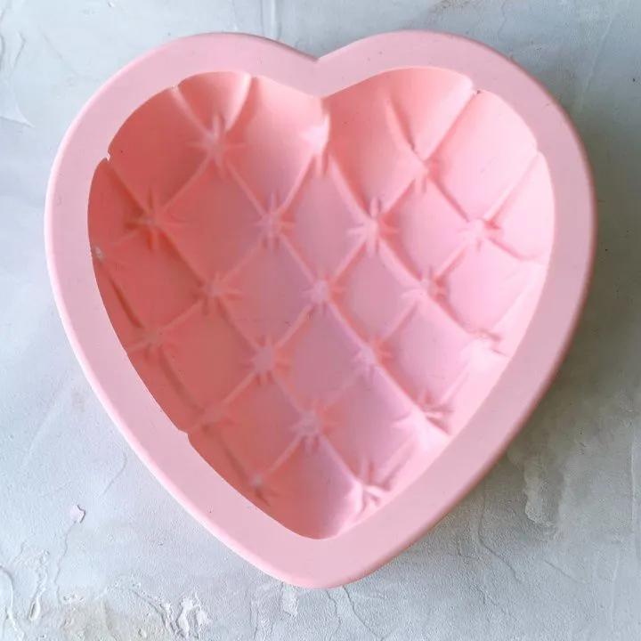 Силиконовая форма для муссовых тортов "Сердце подушка" 14х15 см