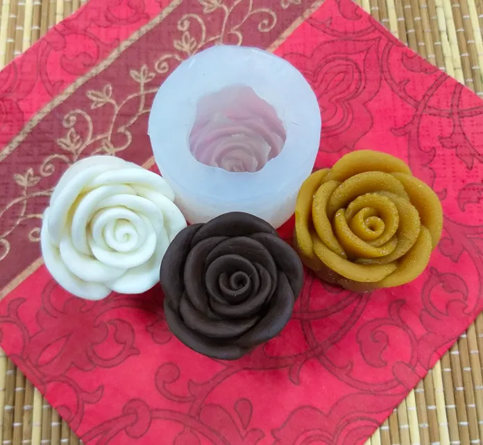 Силиконовая форма молд 3D Цветок Роза №46 4 см