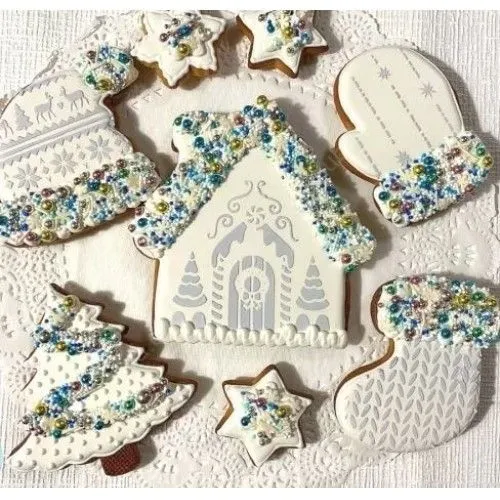 Трафарет и форма "Новогодний домик №2"