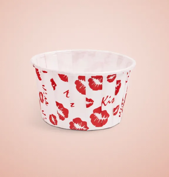 Форма/капсула бумажная "Маффин Поцелуи" (10шт) 50х40 мм