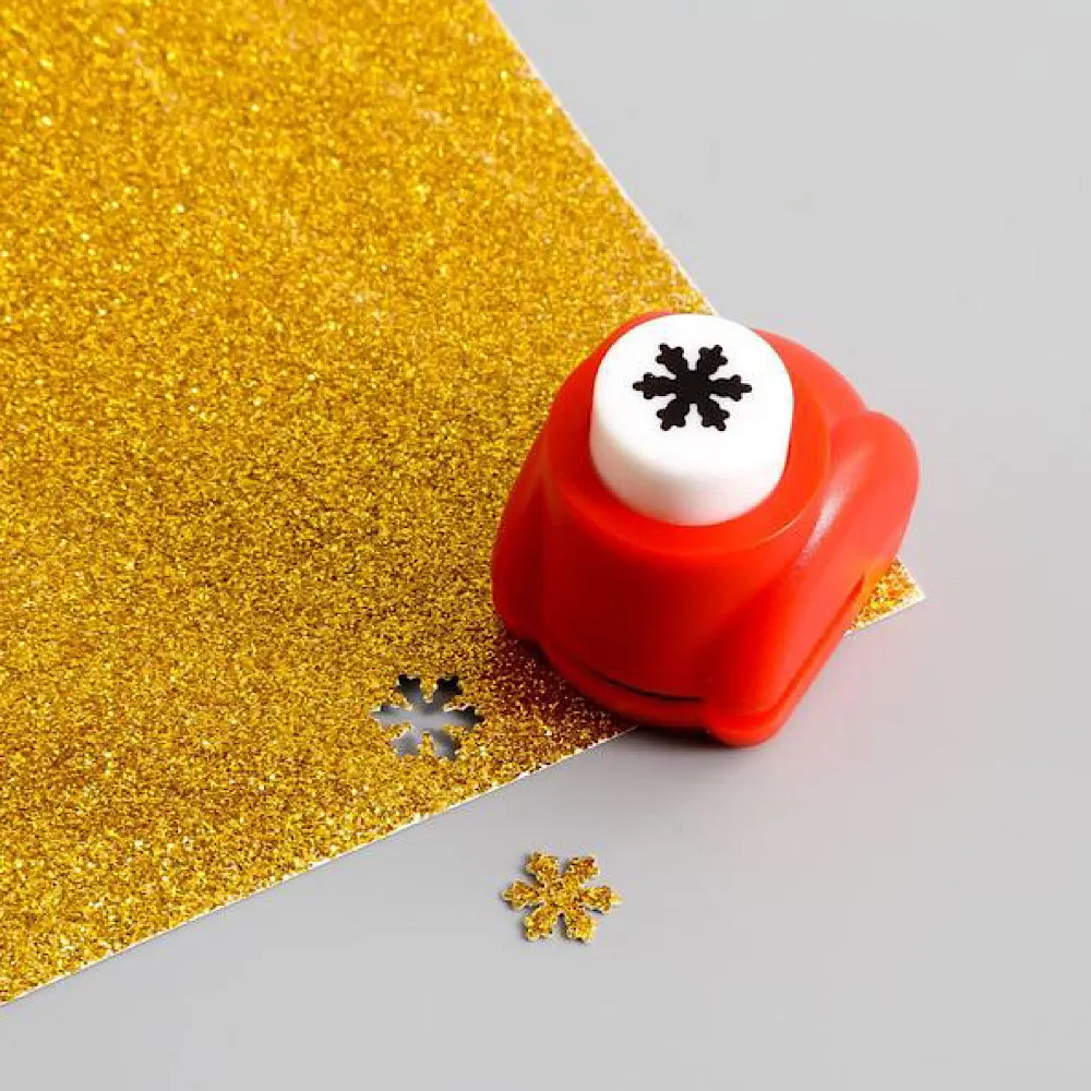 Дырокол Фигурный Снежинка