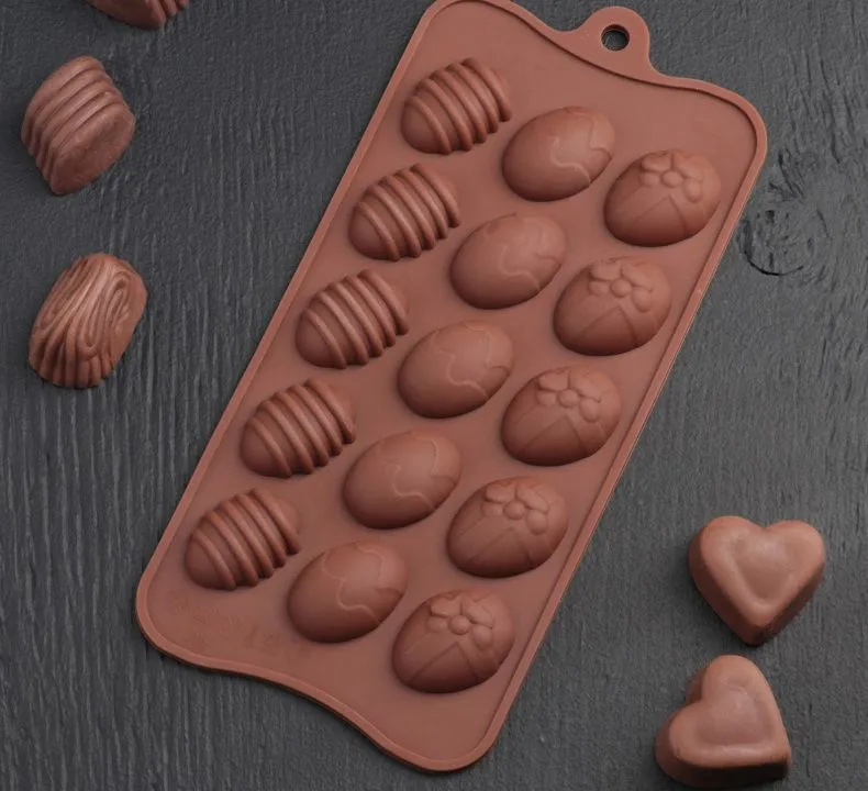 Форма силиконовая для шоколада "Пасхальные яйца", 22х10,5 см, 15 ячеек (3,2х2,5 см)