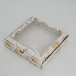 Коробка  Новогодние Игрушки с окном  20х20х3 см микрогофрокартон