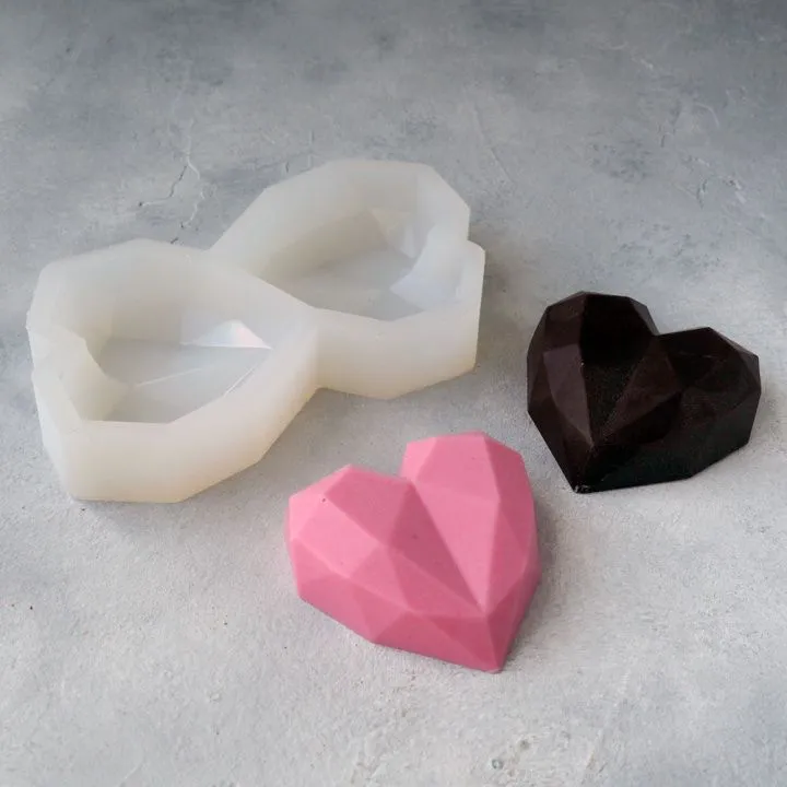 Силиконовый форма №295 "Сердце - геометрическое" 6 см