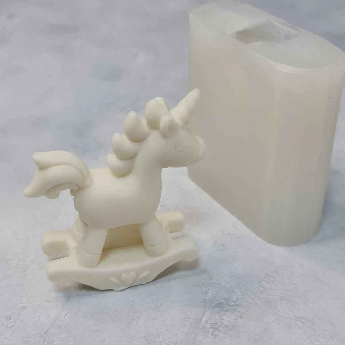 Силиконовая форма молд 3D Единорог качалка №632
