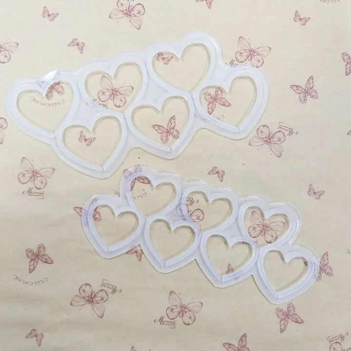 Силиконовая форма №363 "Сердце, без дна" 7 см (6 ячеек)