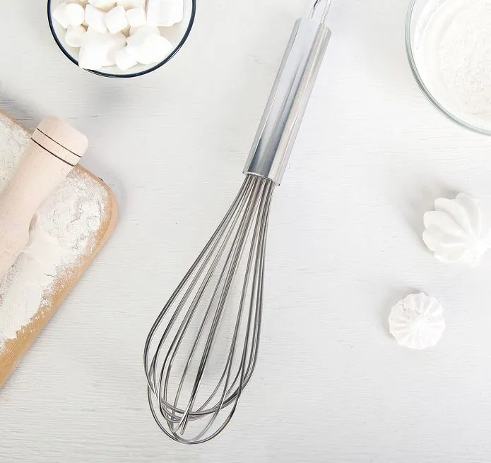 Венчик кулинарный с металлической ручкой Сильвер, 30 см