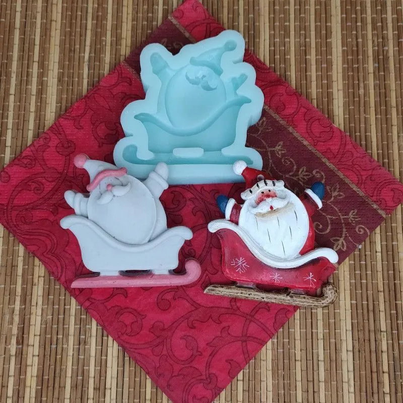 Силиконовая форма №1733 "Дед Мороз на санях" 2,5D