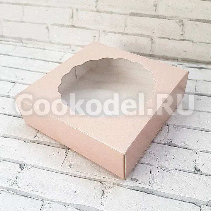 Коробка Пыльная роза с ажурным окном 10х10х3 см