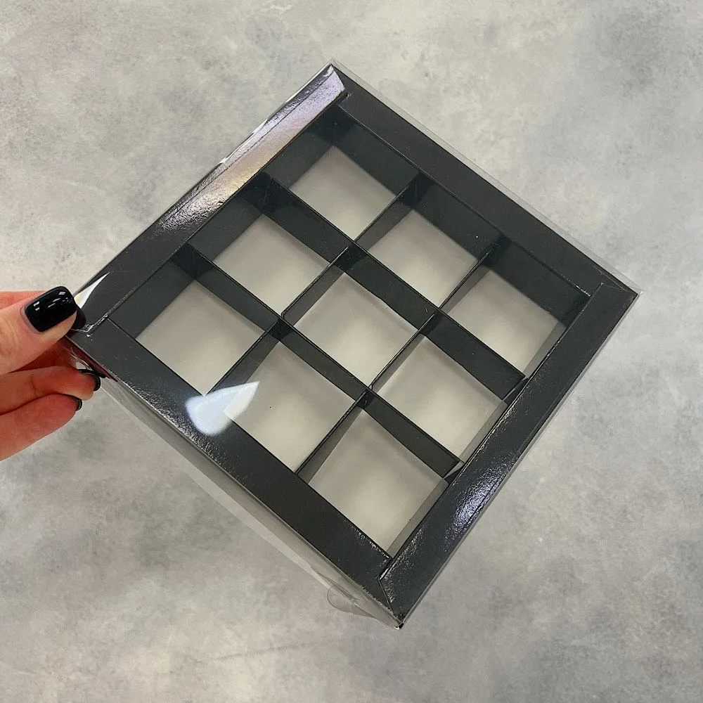 Коробка для 9 конфет Черная с пластиковой крышкой, 16х16х3 см