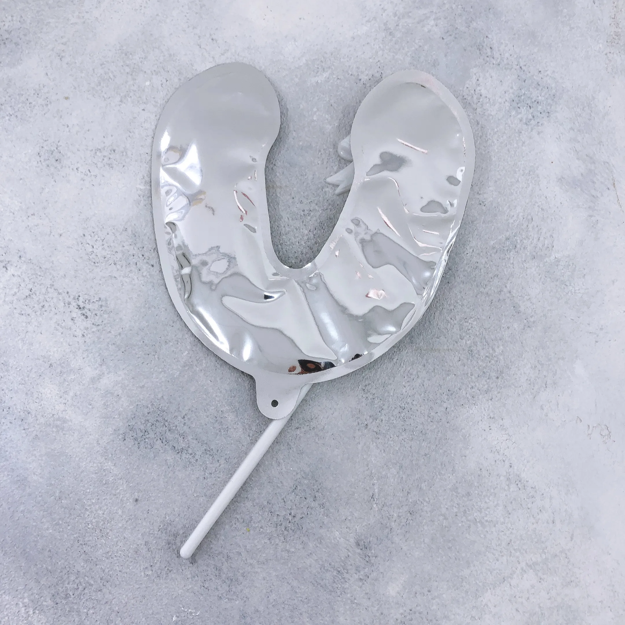 Шар топпер самонадувающийся Цифра 0 с палочкой для торта Серебро