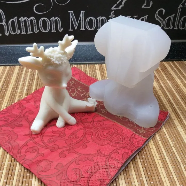 Силиконовая форма "Мама оленят" №1,  №240