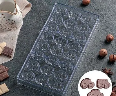 Форма для шоколада Машинки 28х14 см, 24 ячейки