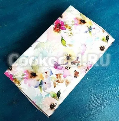 Коробка для зефира Цвет шиповника с окном 25х20х6 см