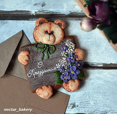 AL Форма "Мишка с открыткой" 11 см