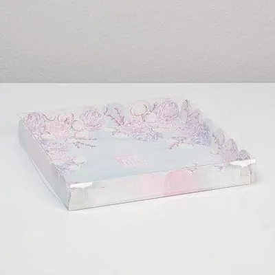 Коробка для кондитерских изделий с пластиковой крышкой "Мечтай", 21х21х3 см