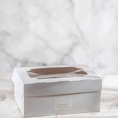 Коробка на 6 капкейков Белая с окном, 25х17х11 см