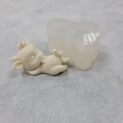 Силиконовая форма молд 3D Спящий олененок №7