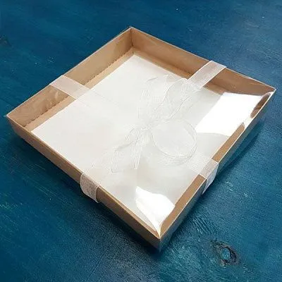 Коробка Классика двусторонняя, 20х20х3 см