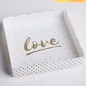 Коробка для кондитерских изделий с пластиковой крышкой "Love", 15х15х3 см