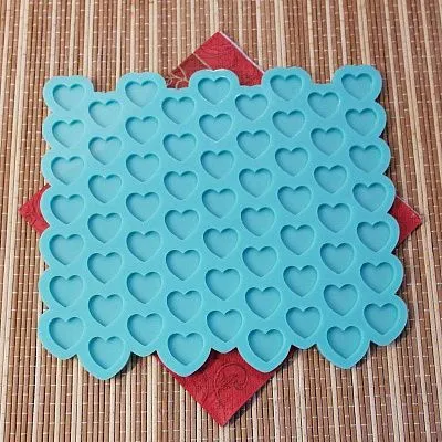 Силиконовый коврик "63 сердечка"