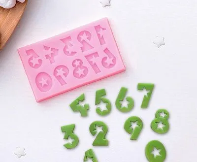 Силиконовая форма молд Цифры со звёздами 7,5х4,5 см