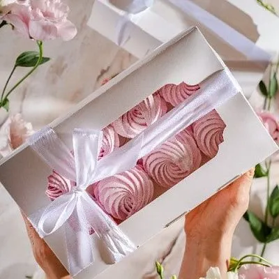 Коробка для зефира с окном Белая, 25х15х7 см