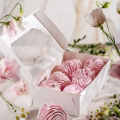 Коробка для зефира с окном Белая, 25х15х7 см