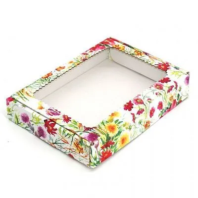 Коробка Полевые цветы 3 с окном 18х12х3 см микрогофрокартон