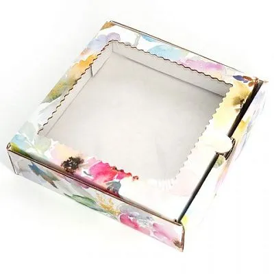 Коробка для пряников Цвет шиповника с окном 10х10х2,5 см микрогофрокартон