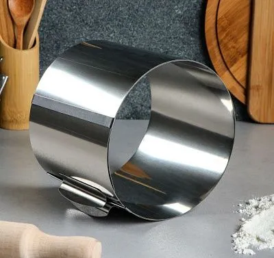 Форма для выпечки с регулировкой размера Круг D-16-30 H-14 см