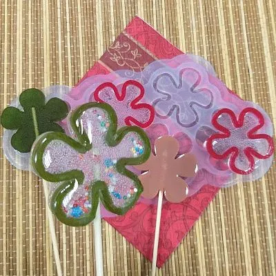 Силиконовая форма леденец-погремушка Цветок №315  6 ячеек