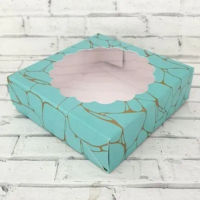 Коробка Мрамор с окном 10х10х3 см