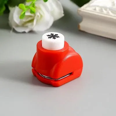 Дырокол Фигурный Снежинка