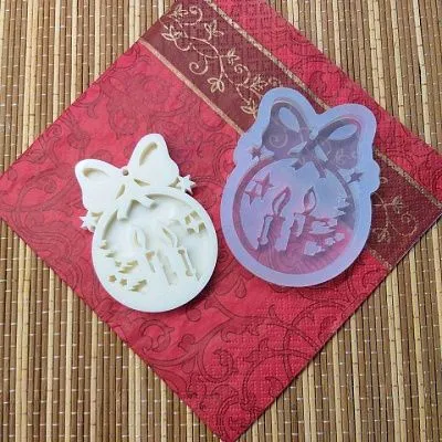 Форма силиконовая для шоколада Шарик со свечами №224 8 см