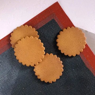 Коврик силиконовый с перфорацией  30х40 см Идеальная поверхность