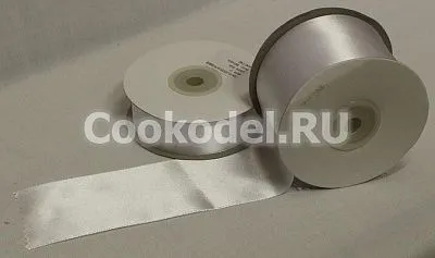 Лента атласная Белая 6001 шир 3 мм