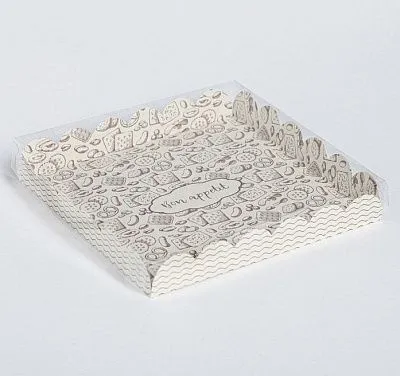 Коробка для кондитерских изделий с пластиковой крышкой Bon appetit, 21х21х3 см