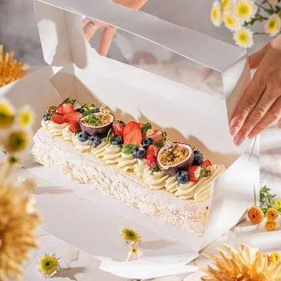 Коробка для рулета с ложементом Белая, 33х13х12 см