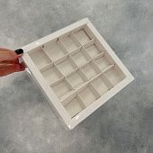 Коробка для 16 конфет Белая с пластиковой крышкой, 20х20х3 см