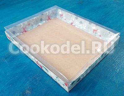 Коробка для пряников Новогодние олени с прозрачной крышкой 26х21х4 см