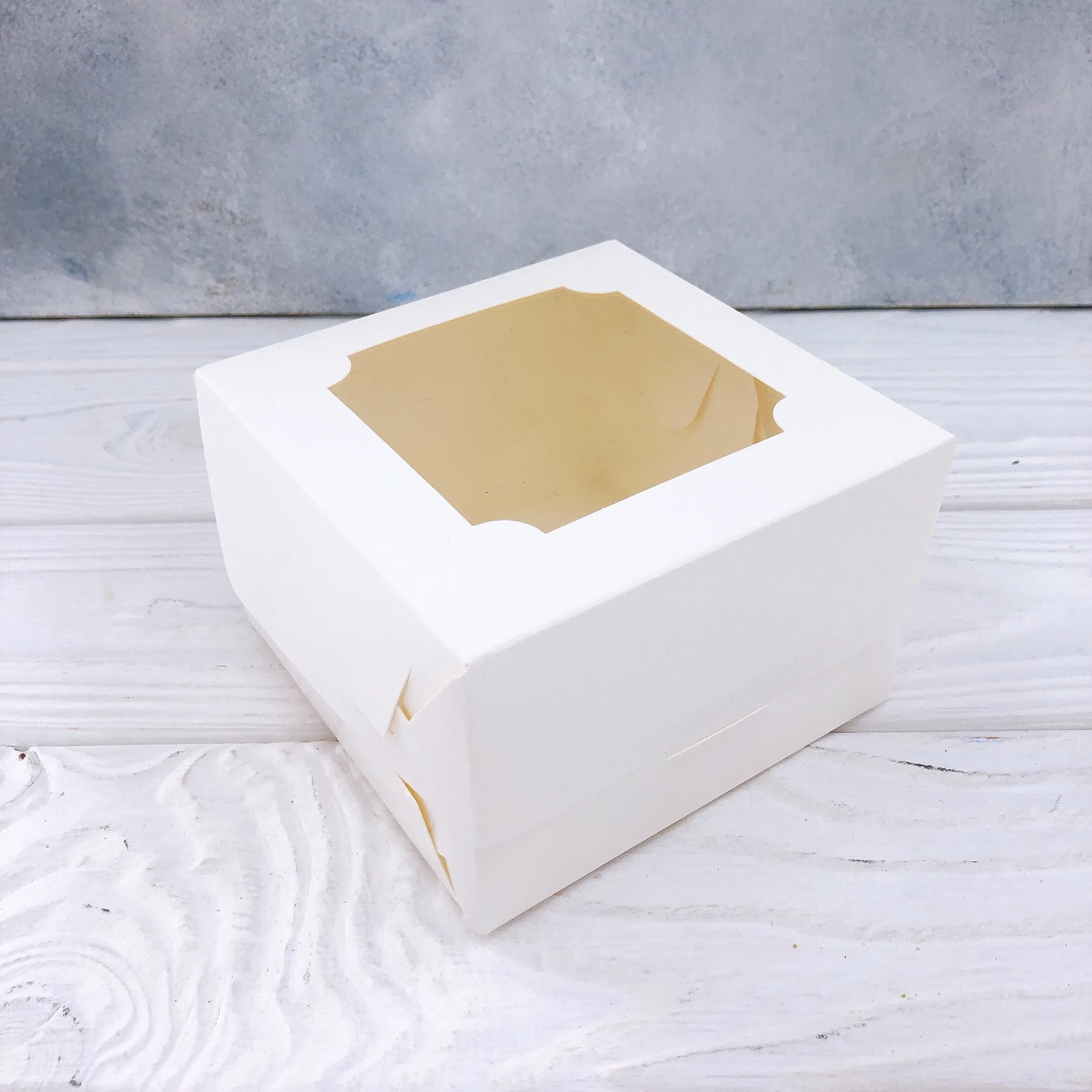Коробка для Бенто торта с пластиковой крышкой 16,3*16*3*9,5см – Glazur
